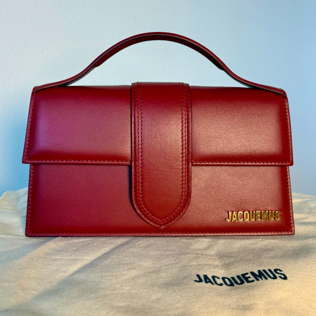 Brand New Jacquemus Le Grand Bambino Crossbody Bag In Burgundy